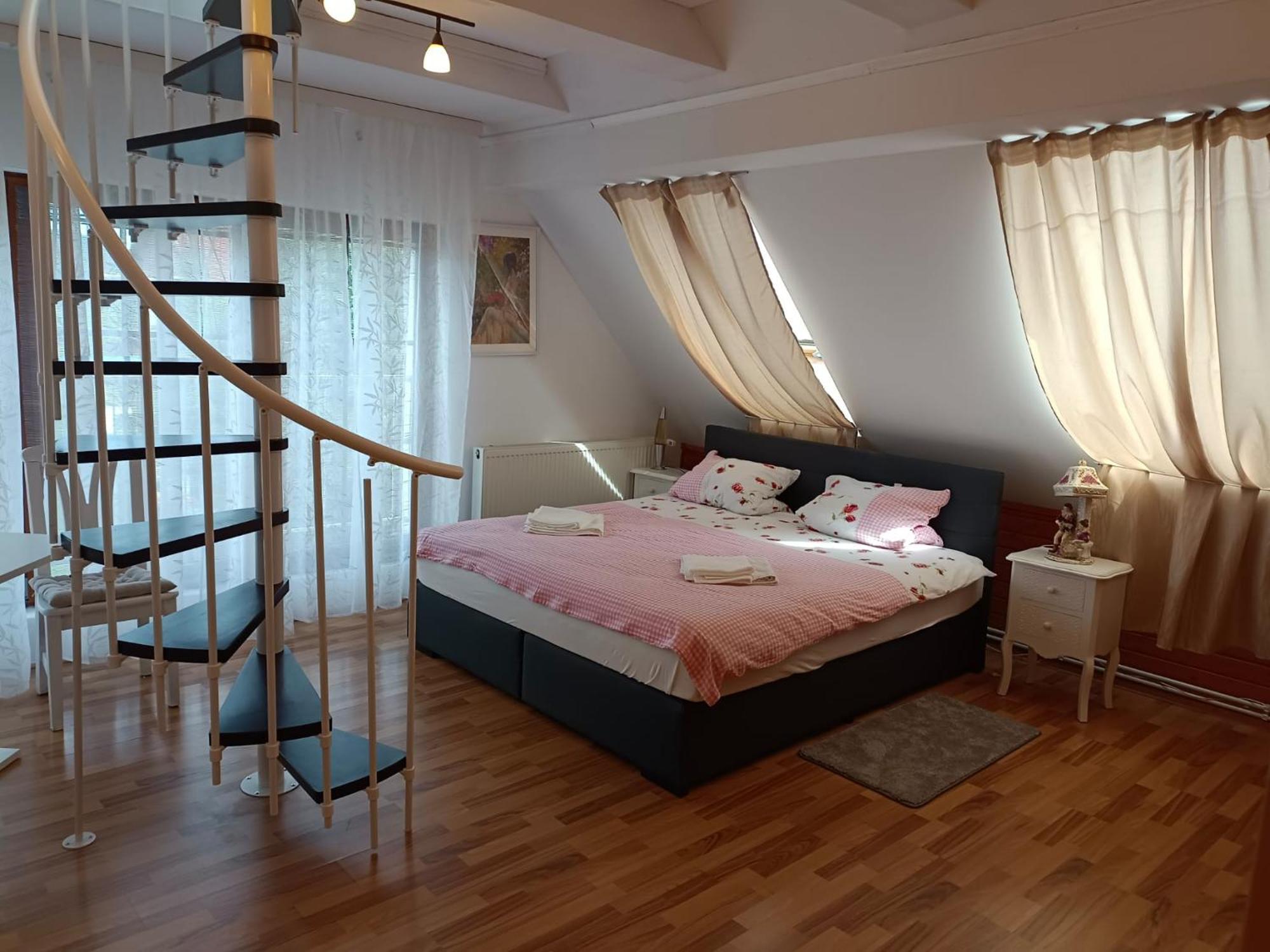 Pension Donaublick Grein 2 In Stifterstrasse19.公寓 外观 照片