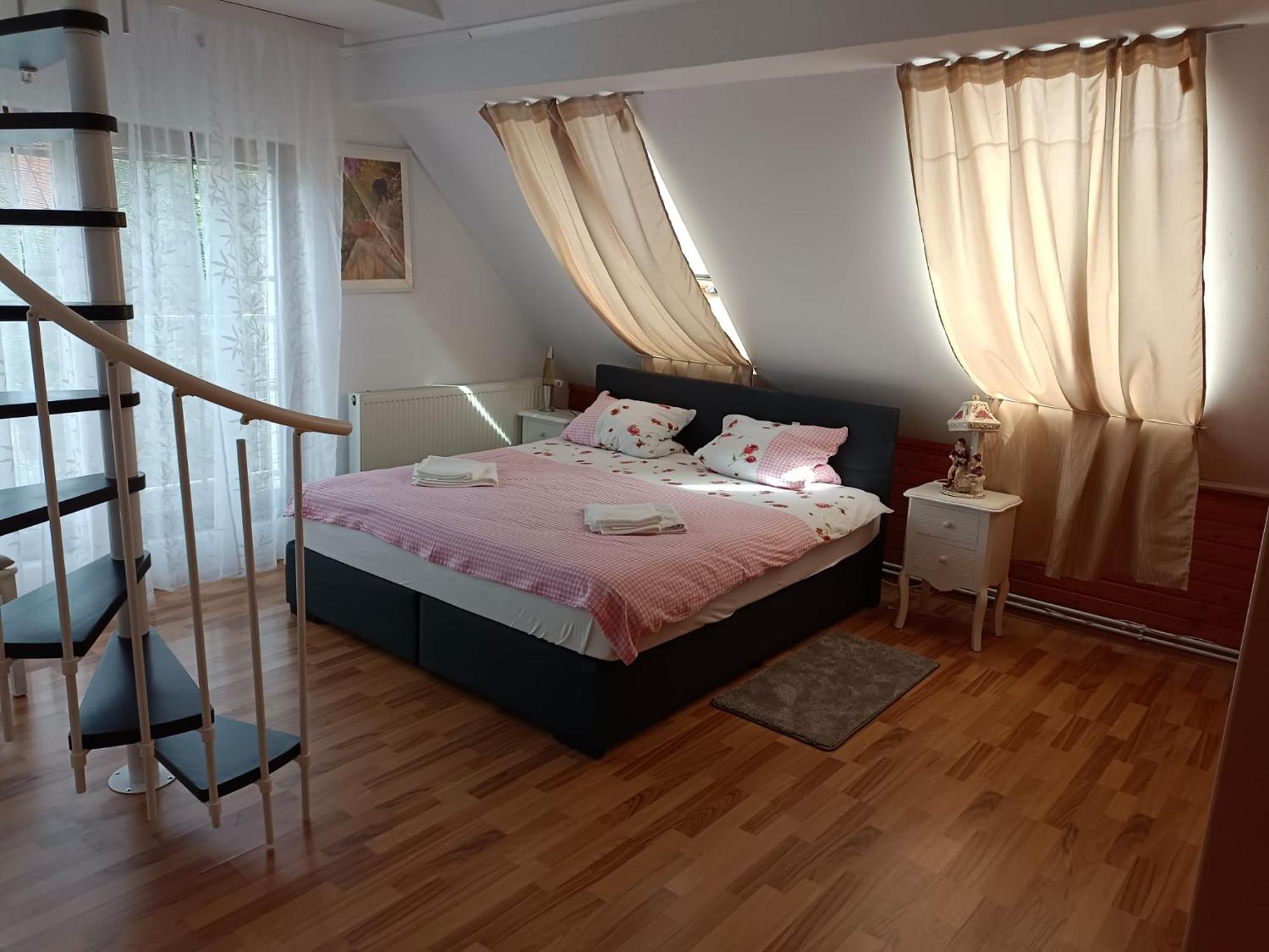 Pension Donaublick Grein 2 In Stifterstrasse19.公寓 外观 照片